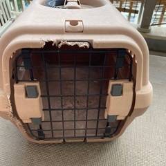 ペット、小型犬、猫用ケージの画像