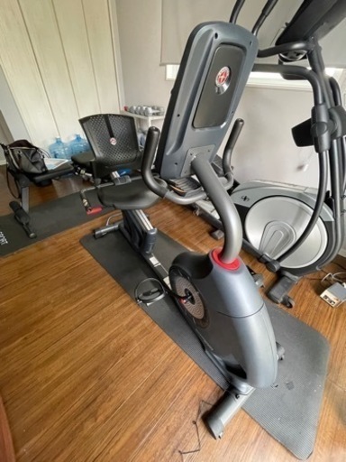 エクササイズバイク