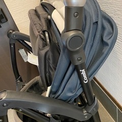 コンビ ATTO(アット) ネイビー ～エッグショック、正規品のレインカバー付き～の画像