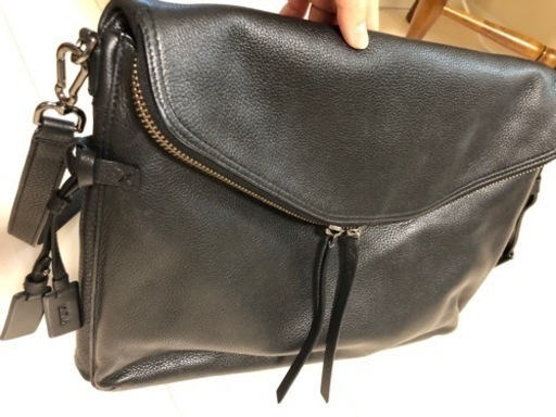 TUMI ビジネス バッグ レザー ブラック A4 黒 レア アメリカ購入 トゥミ 本革 68950D 本物 正規品 チュミ