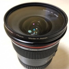 Canonカメラレンズ EF17-35F2.8L USM プロテクター,キャップ,フード付きの画像