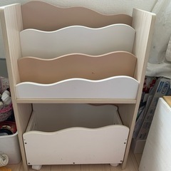 絵本立て　絵本収納