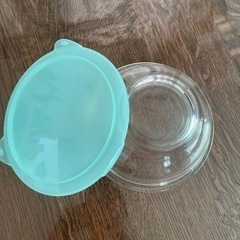 iwaki 耐熱ガラスボール　蓋付き　直径21.3の画像