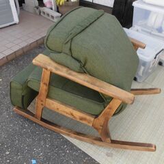 JM17479)★大幅お値下げ★ロッキングチェア リクライニング 幅：約60cm 高さ：約88cm 奥行：約95cm 中古品【取りに来られる方限定】の画像