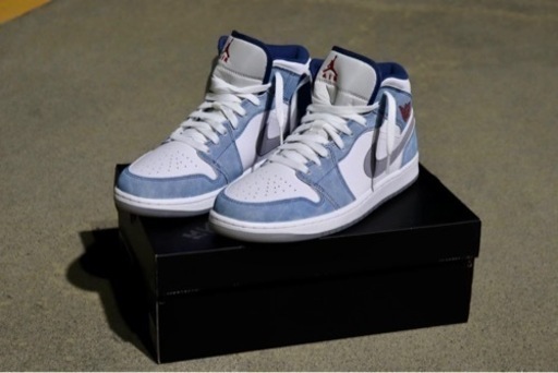 AJ1 Mid SE ハイパーロイヤル　未使用　NIKE 今日最終
