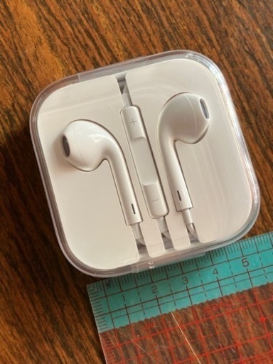未使用・未開封品 Apple　純正　イヤホンジャックタイプ