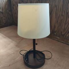 【値下げしました】ベッドサイドランプの画像