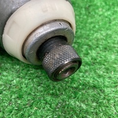 中古品△マキタ 充電式インパクトドライバ　TD136DZ(本体のみ)△A△ITFJY39L0P34の画像
