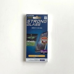 ELECOMのストロングガラスフィルム、iPhone12ProM...