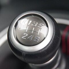 【自社ローン】BRZ 2.0 S☆最長３６回払い！保証人・頭金な...