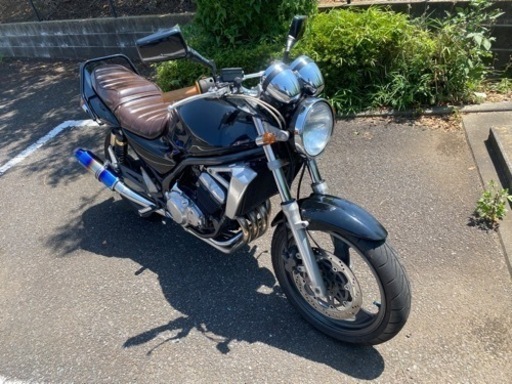 カワサキ　バリオス2 ブラック　ZR250B カスタム　タックロール　社外サイレンサー