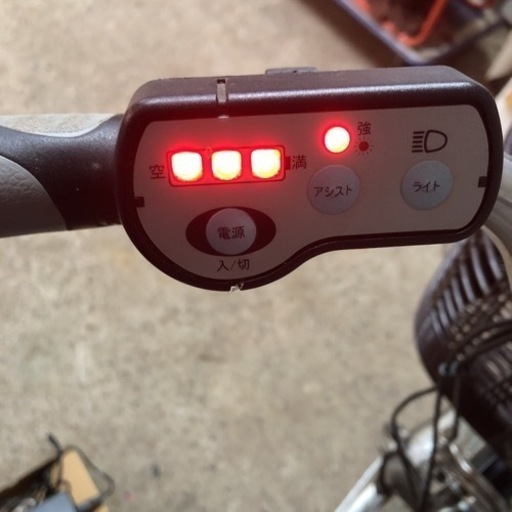 ［にec］【北海道旭川市発 直接引き取り限定】電動アシスト自転車 BORITA TASKAL 8.8AH 充電器付き 防犯登録解除済み 室内保管 黒 美品