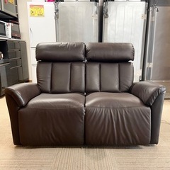 【美品‼️】ニトリ 135cm幅 電動＆手動リクライニングソファ 2人掛け 本革製ダークブラウン♪