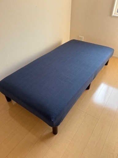 【8/5まで至急】新品・シングル脚付きマットレス、ベッド