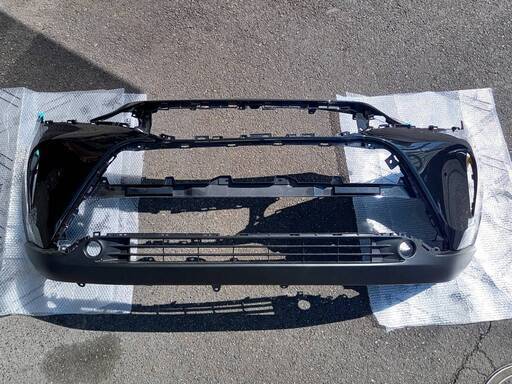 ~SOLD!~【中古品】トヨタ 純正 80ハリアー フロントバンパー 52119-4D978-C1 ブラック