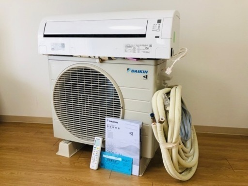 エアコン2022年製ダイキン　使用半年程、状態良