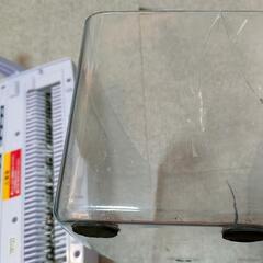 アイリスオーヤマ ハンドシュレッダー 家庭用 卓上 CD/DVD/カード細断可能 クロスカット ダストボックス3.2L コンパクト H1ME ブルー/ホワイトの画像