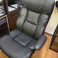 オフィス椅子