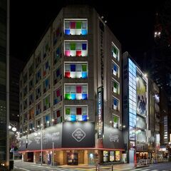 新宿エキチカ！カラフルに彩られたホテル