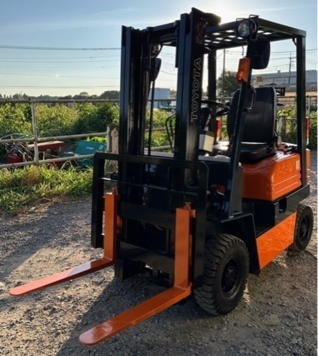 トヨタフォークリフト  5FGL10(引き取り限定)