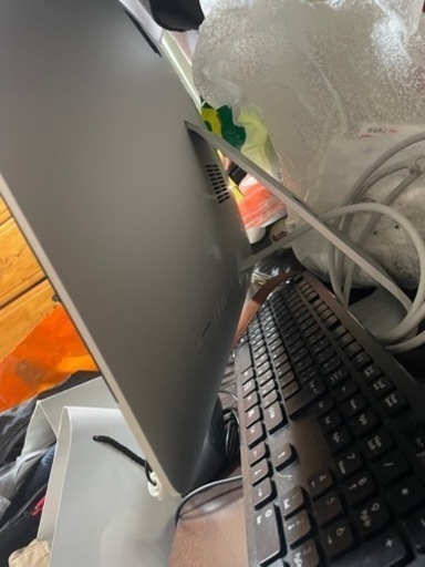 iMac 21.5インチ2019年モデル
