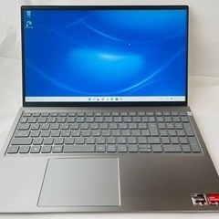 ノートパソコン　DELL Inspiron15 5515