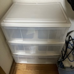 衣装ケース 3段