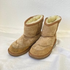 61, UGG ムートンブーツの画像