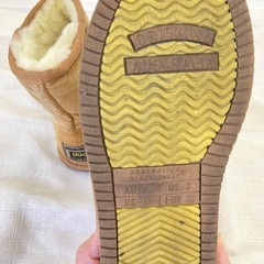 61, UGG ムートンブーツの画像
