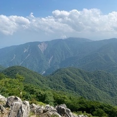 山登りやご飯に一緒に行ったりできる友達作りたいです😄