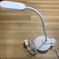 アイリスオーヤマ デスクライト 電気スタンド