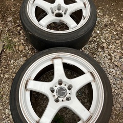 ヴァリノホイール2本中古！17インチ180に装着！