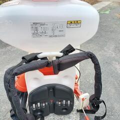 共立背負動力散布機の画像