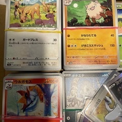 ポケモンノーマルカード500枚と25th資料カードの画像