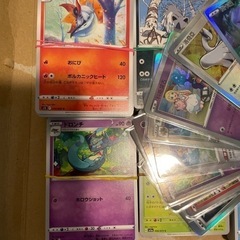 ポケモンノーマルカード500枚と25th資料カードの画像