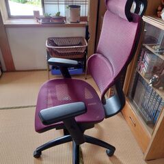 オフィスチェアの画像