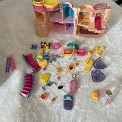 ディズニー　ちびキャラタウン　魔法の国の大きなお城　の画像