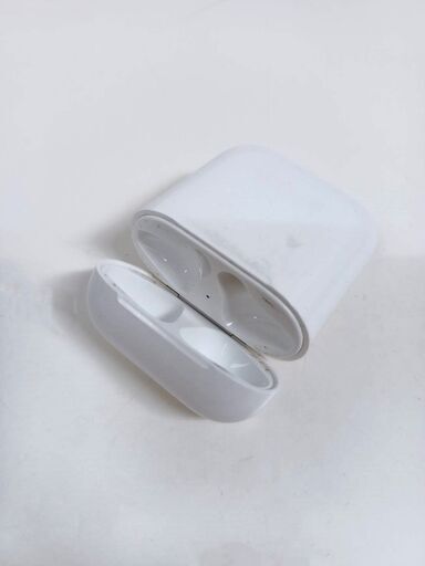 Apple AirPods (A1602) 充電ケースのみ！