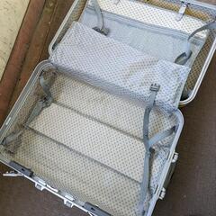 キャリーケースの画像