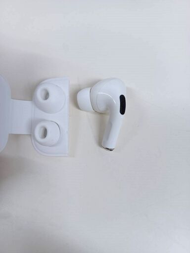 Apple AirPods Pro 第1世代 (A2084) 左耳(L)のみ！