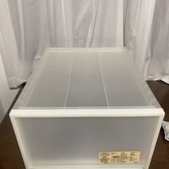 MUJI収納ケース　300円/個