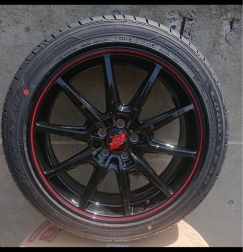 18インチ　タイヤホイールセット4本セット