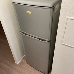 冷蔵庫　無料で差し上げます。