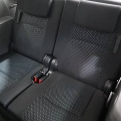 大人数でも無問題🚘✨　トヨタ アイシス プラタナの画像