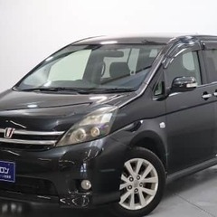 大人数でも無問題🚘✨　トヨタ アイシス プラタナ