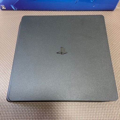 PlayStation®4 ジェット・ブラック 500GB CUH-2000AB01