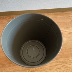 IKEA ゴミ箱の画像