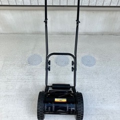 手押し芝刈り機の画像