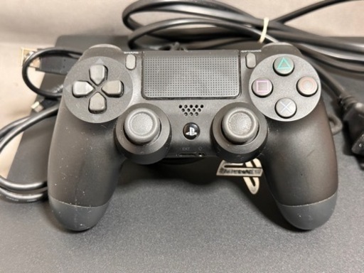 商談中です　　　　　　　　PS4 pro SONY PlayStation4 pro　CUH-7100B 1TB ソニー プレステ4　