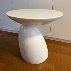 パパベルテーブル エーロ・アールニオの名作家具 リプロダクト スペースエイジの画像